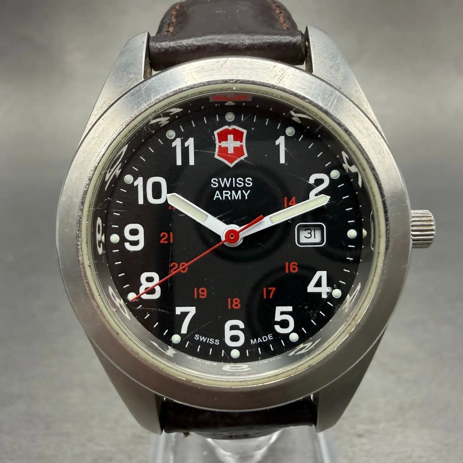 Victorinox Swiss Army Garrison Watch Women 34mm Black Dial Steel Date New Batt0