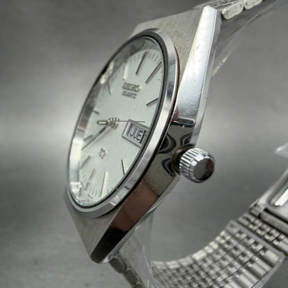 Seiko SQ Watch Men 35mm Silver Dial Silver Tone Daydate Round 8123 PARTS3