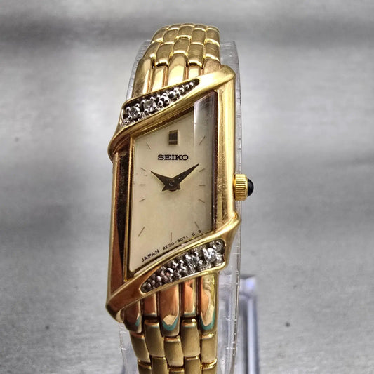 Seiko Watch Women 14mm MOP Dial Gold Tone Gemmed 2E20-7399 New Battery Vintage0
