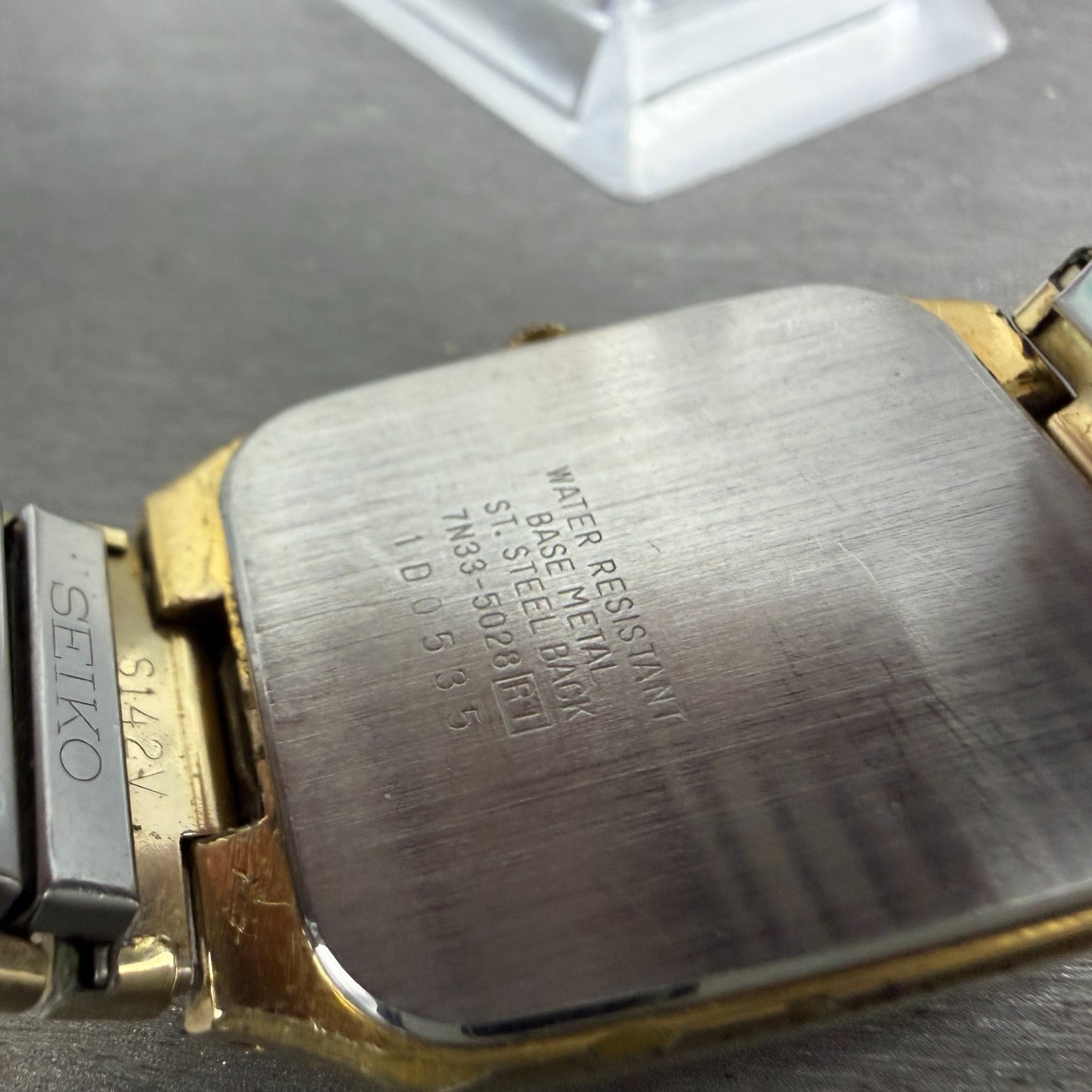 Seiko Tank Watch Men 28mm Gold Dial Gold Tone Rectangle 7N33-5028 New Battery 769
