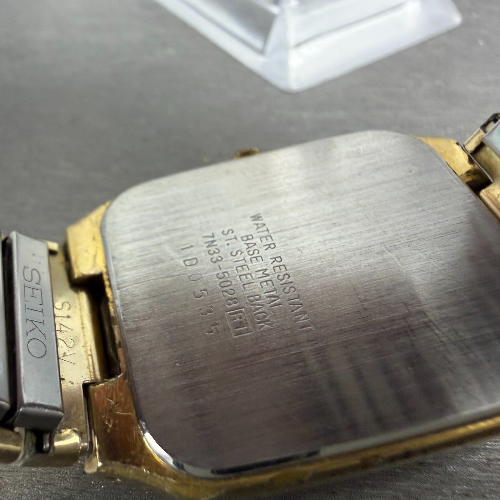 Seiko Tank Watch Men 28mm Gold Dial Gold Tone Rectangle 7N33-5028 New Battery 769