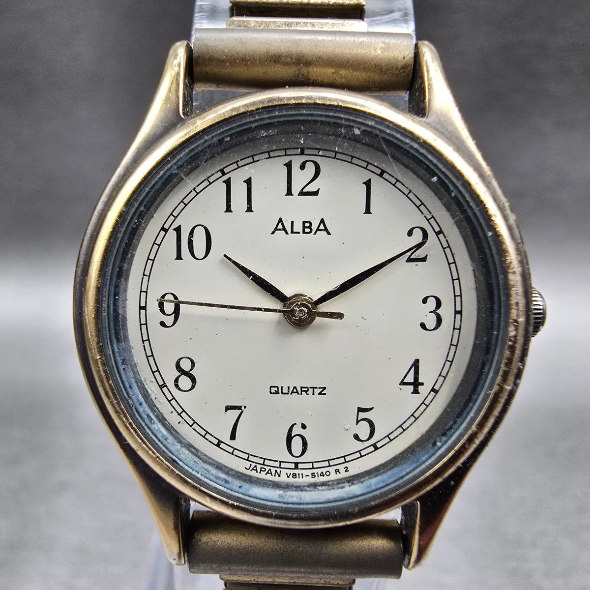 Seiko Alba Watch Women 24mm Ivory Dial Gold Tone Round V811-1370 New Battery1