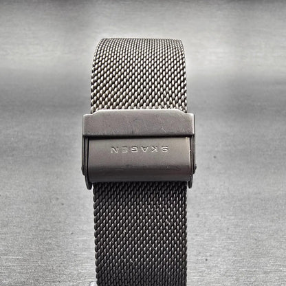 Skagen Melbye Watch Men 40mm Gray Dial Titanium Daydate SKW6007 New Battery7