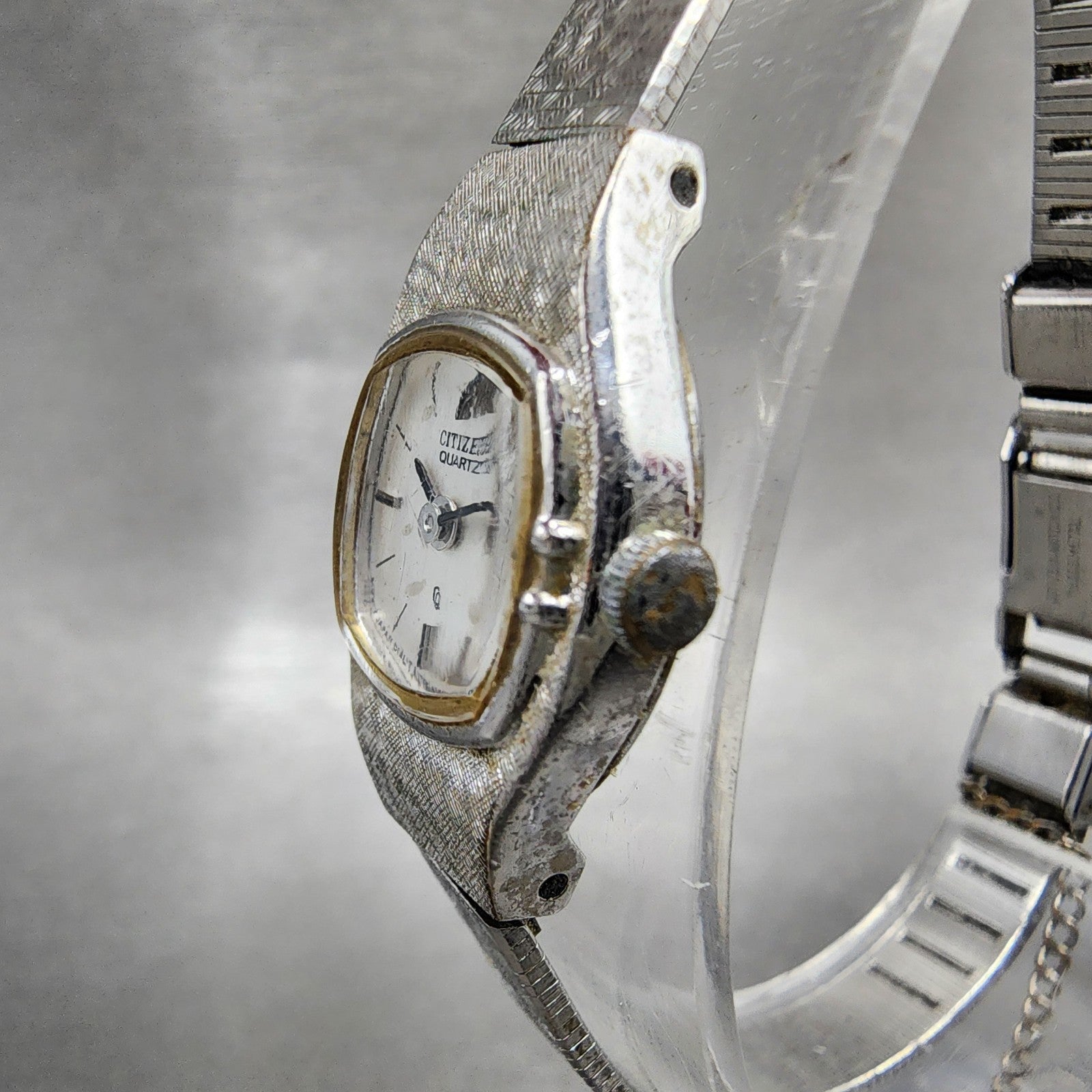 Citizen CQ Watch Women 16mm Silver Dial Silver Tone Square 3220891481  New Batt2