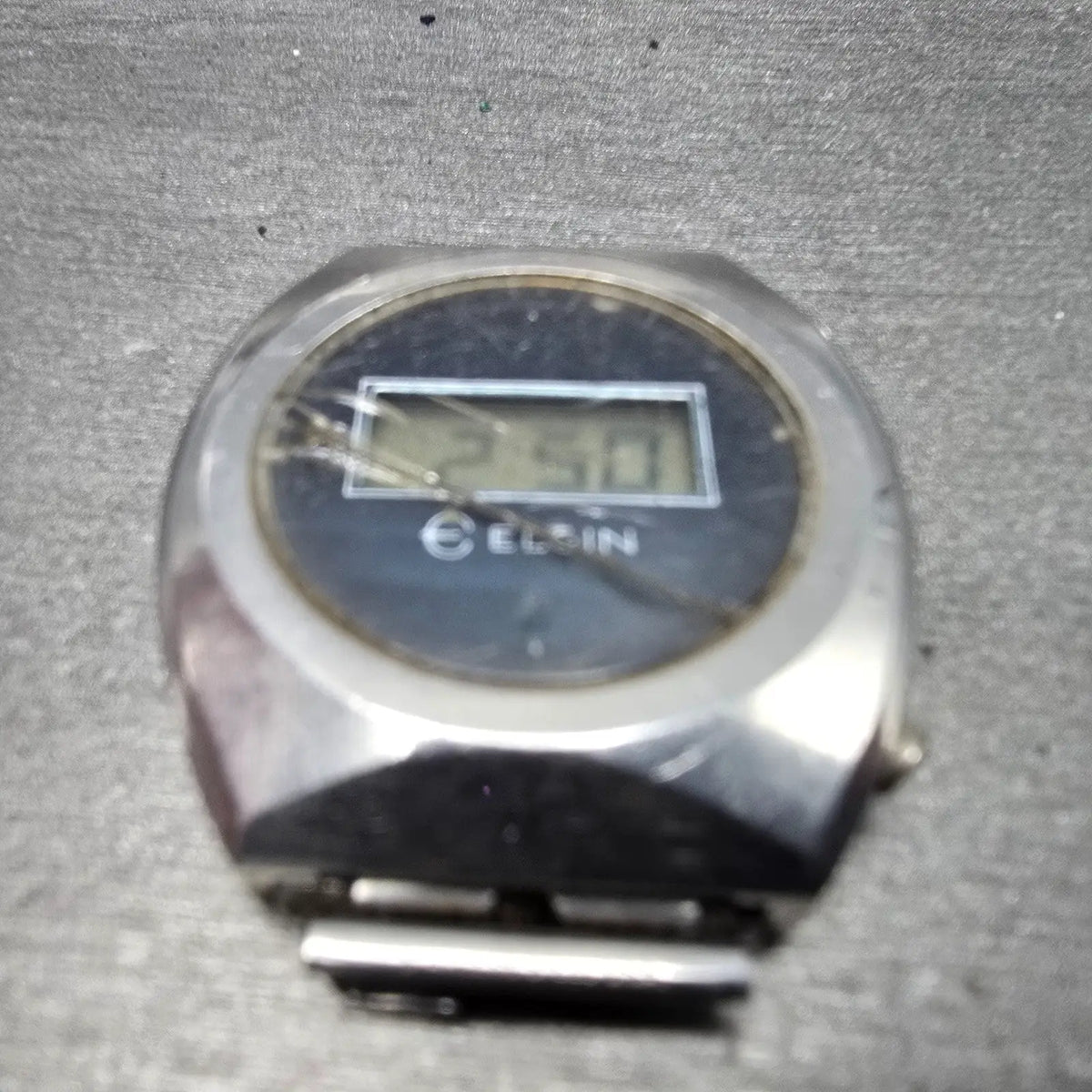 Elgin LCD Watch Men 32mm Blue Dial Stainless Steel Vintage Quartz Digital PARTS3
