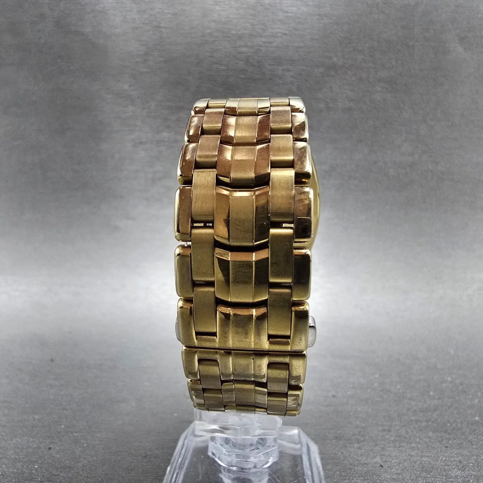 Citizen Eco-Drive Watch Men 33mm White Dial Gold Tone Rectangl G820-S012287 Runs8