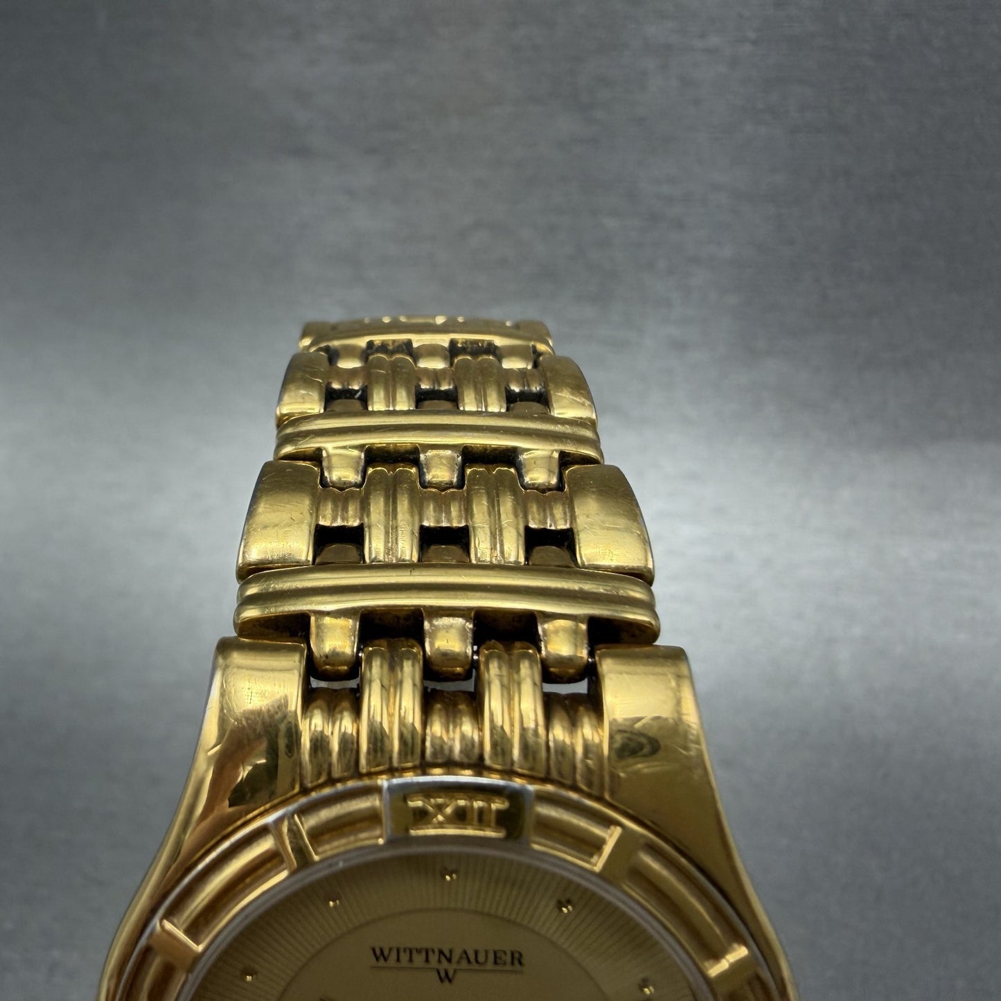 Wittnauer Laureate Watch Men 33mm Gold Dial Gold Tone Date Round New Battery4