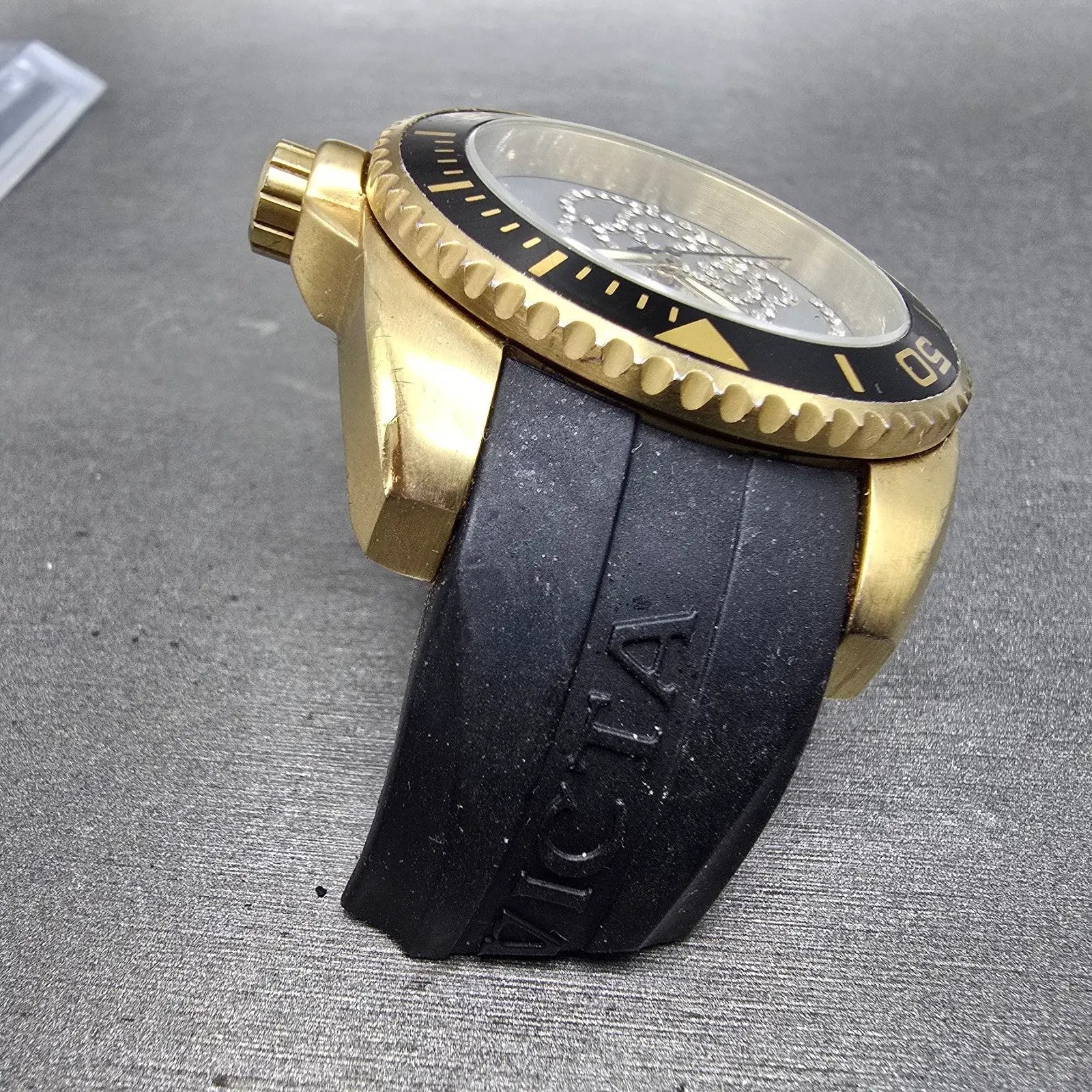 Invicta Angle Dive Watch Women 39mm MOP Dial Gold Tone Date 0489 New Battery4