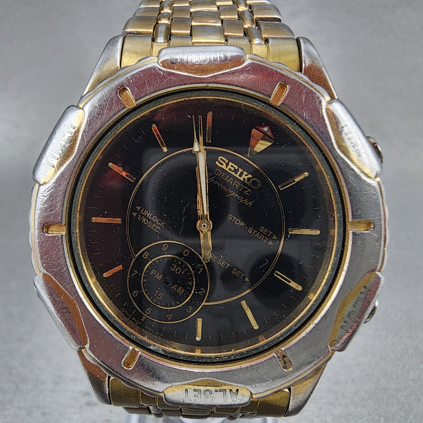 Seiko Chronograph Watch Men 39mm Black Dial Gold Tone Alarm 8V207000 PARTS2
