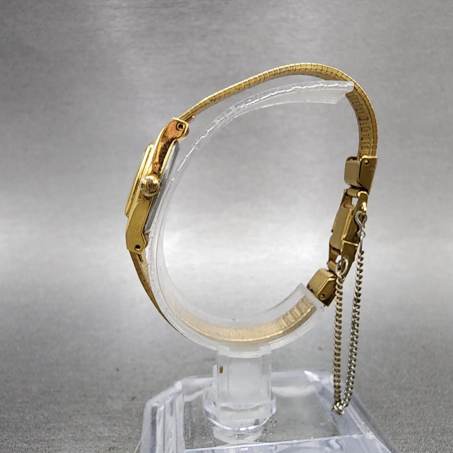 Citizen CQ Watch Women 16mm Black Dial Gold Tone 3220899849 New Battery6