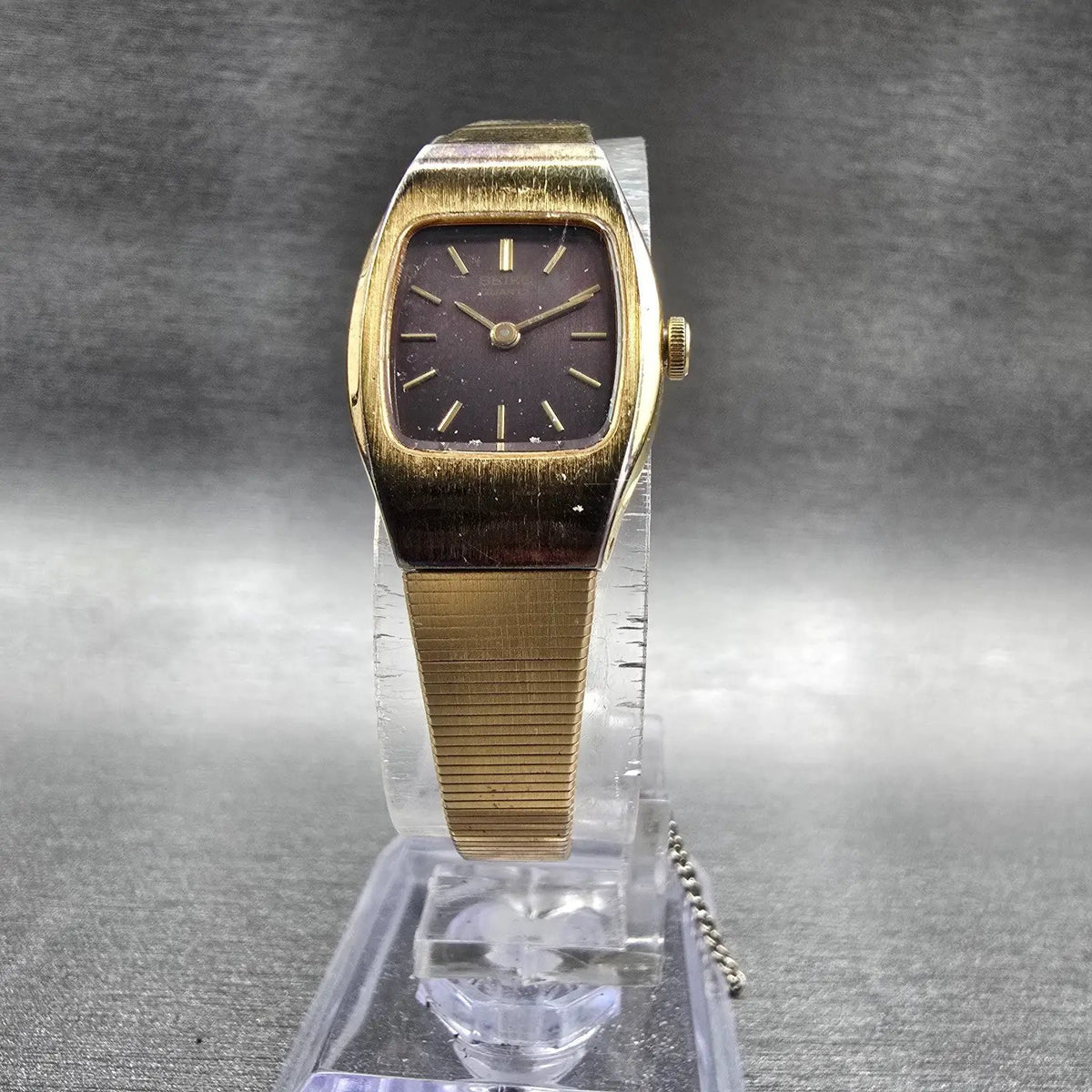 Seiko Watch Women 16mm Brown Dial Gold Tone Rectangle 2C20-5559 New Battery JP5