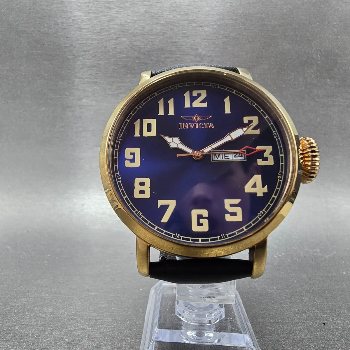 Invicta Vintage Watch Men 45mm Blue Dial Rose Gold Tone Daydate 18433 New Batt5