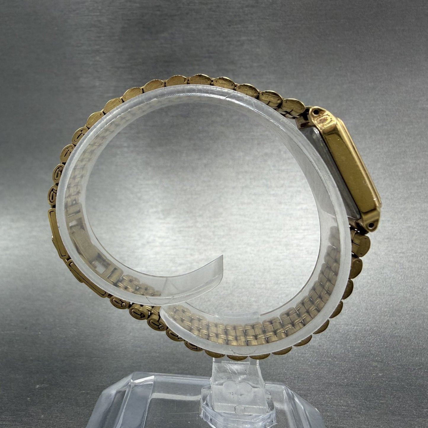 Seiko SX Tank Watch Women 17mm White Dial Gold Tone V401-5121 New Battery8