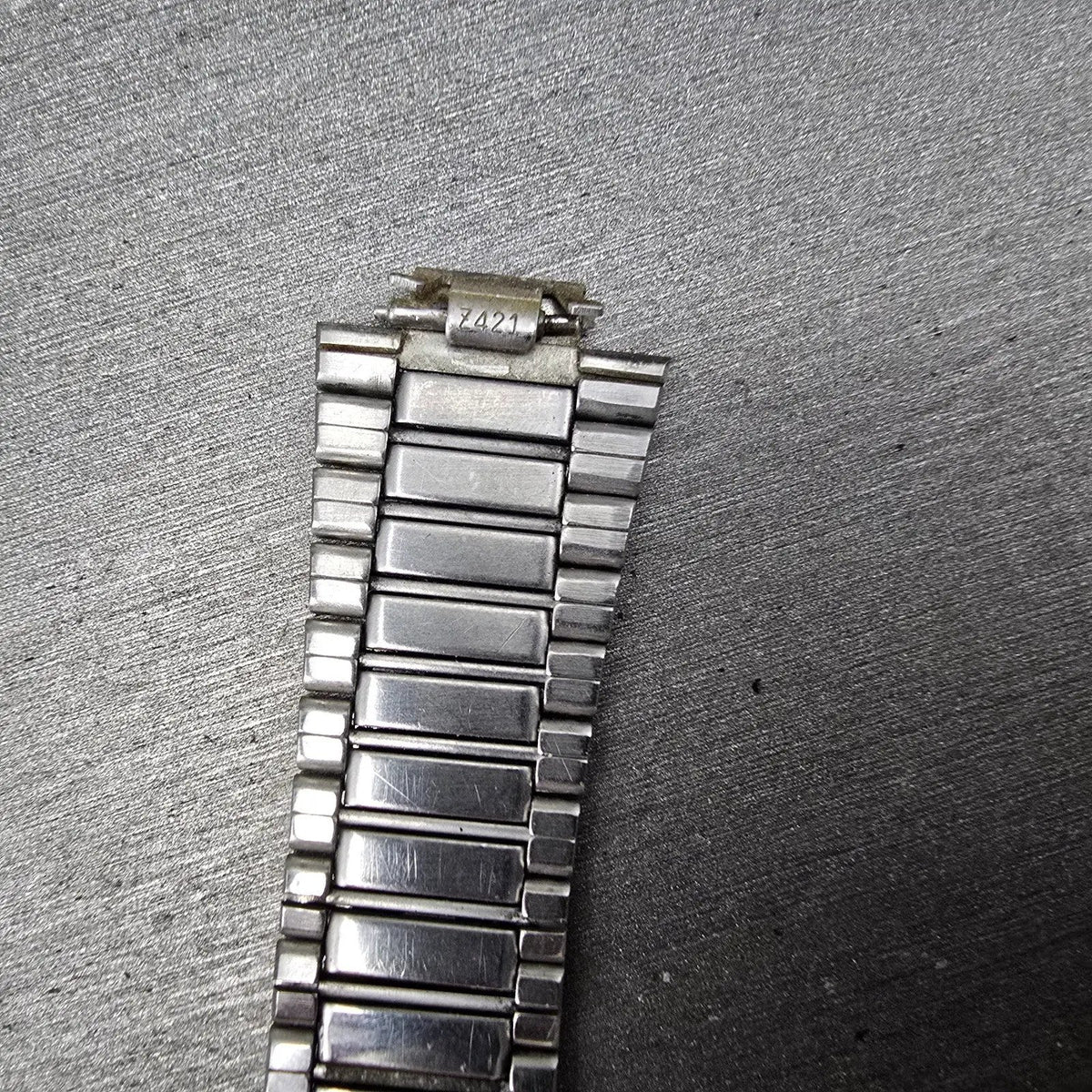 Seiko Bracelet 10mm Stainless Steel Gold Tone Vintage Japan Z4218