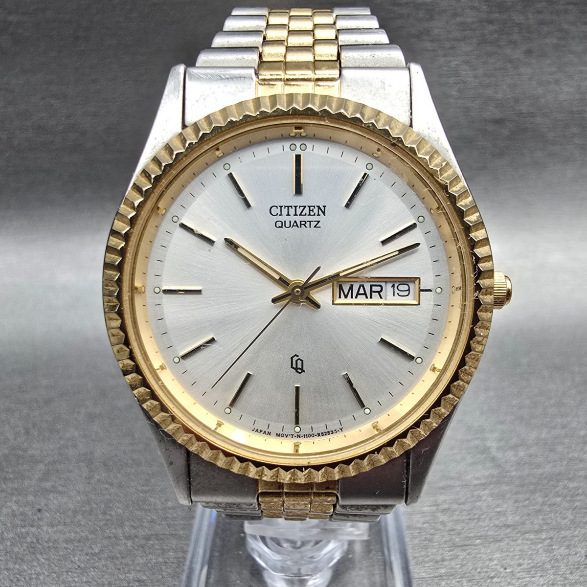 Citizen CQ President Watch Men 35mm Silver Dial Daydate 1102-R12535 New Battery0