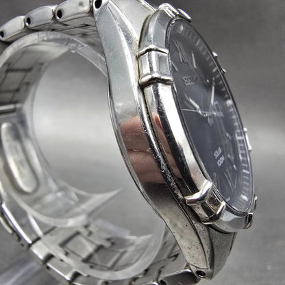 Seiko Solar Watch Men 38mm Black Dial Silver Tone Date Round V157-0AM0 Works L3