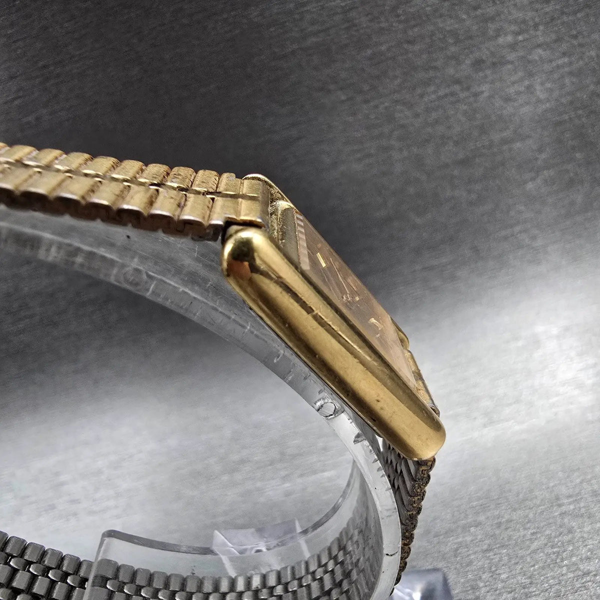 Seiko Tank Watch Women 18mm Gold Dial Gold Tone Rectangle 1400-5039 New Battery3