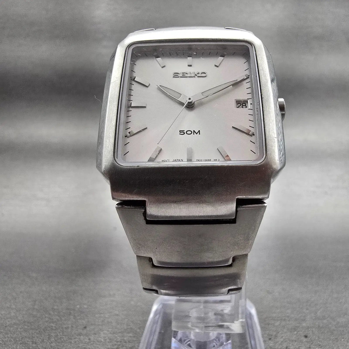 Seiko Watch Men 32mm Silver Dial Silver Tone Date Rectangle 7N32-0AL0 New Batt5