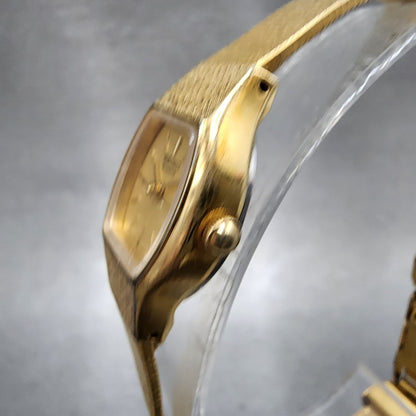 Seiko Watch Women 17mm Gold Dial Gold Tone Hexagon 2P215A29 New Battery2