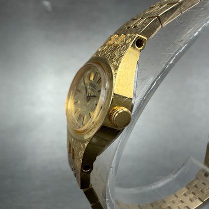 Seiko Watch Women 17mm Champagne Dial Gold Tone 2C20-5759 Oval New Battery TH2