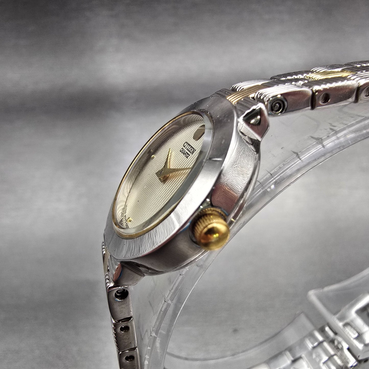 Citizen Watch Women 21mm Champagne Dial Silver Tone Round 5920-K15095 New Batt2
