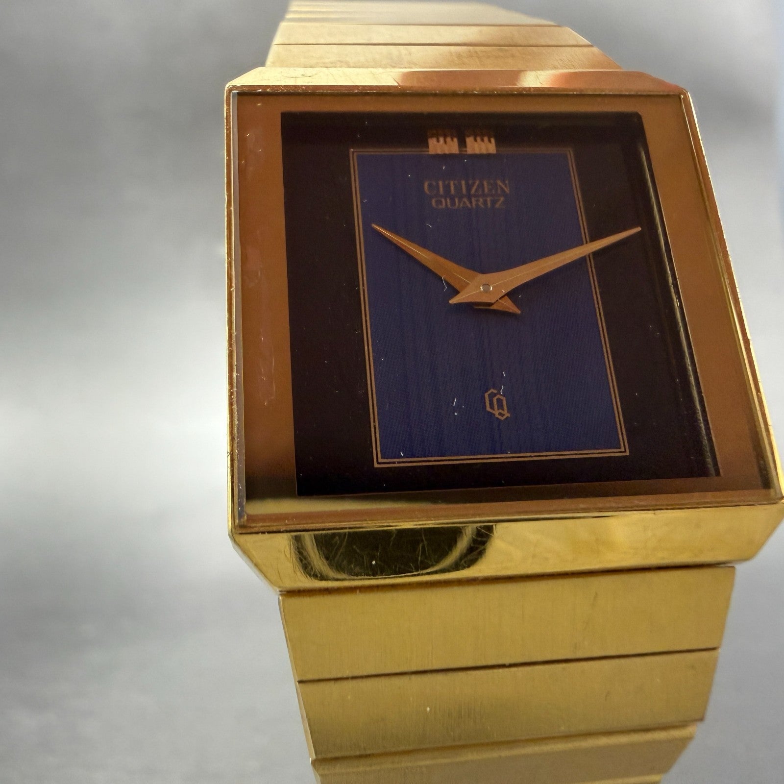 Citizen CQ Tank Watch Unisex 25mm Blue Dial Gold Tone Rectangle New Battery9