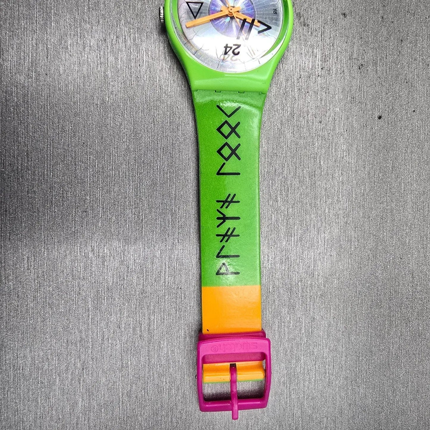 Swatch Playa Look Watch Women Silver Dial Green Case Round GZ215 New Battery10