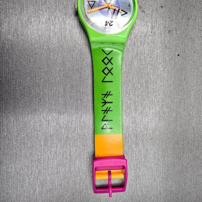 Swatch Playa Look Watch Women Silver Dial Green Case Round GZ215 New Battery10