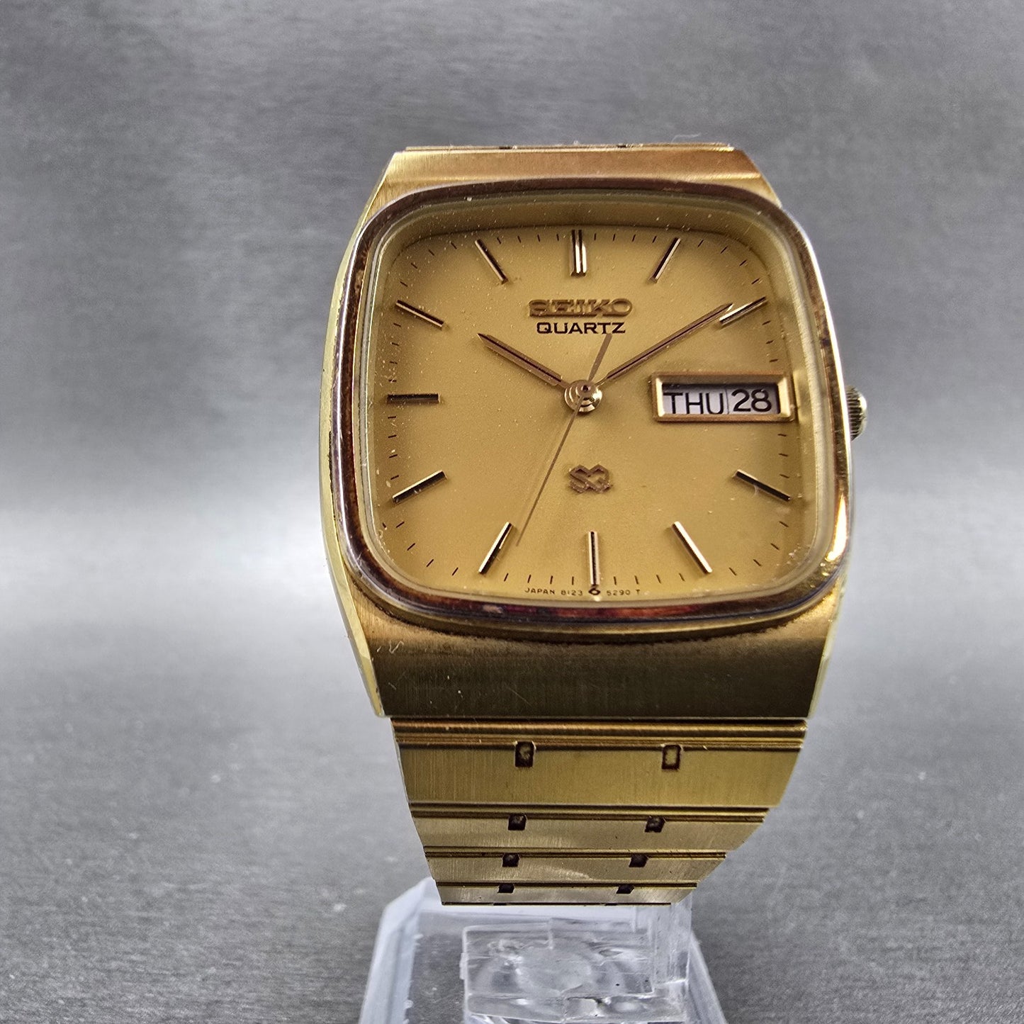Seiko SQ Watch Men 32mm Champagne Dial Gold Tone Daydate 8123-5259 PARTS Vintage6
