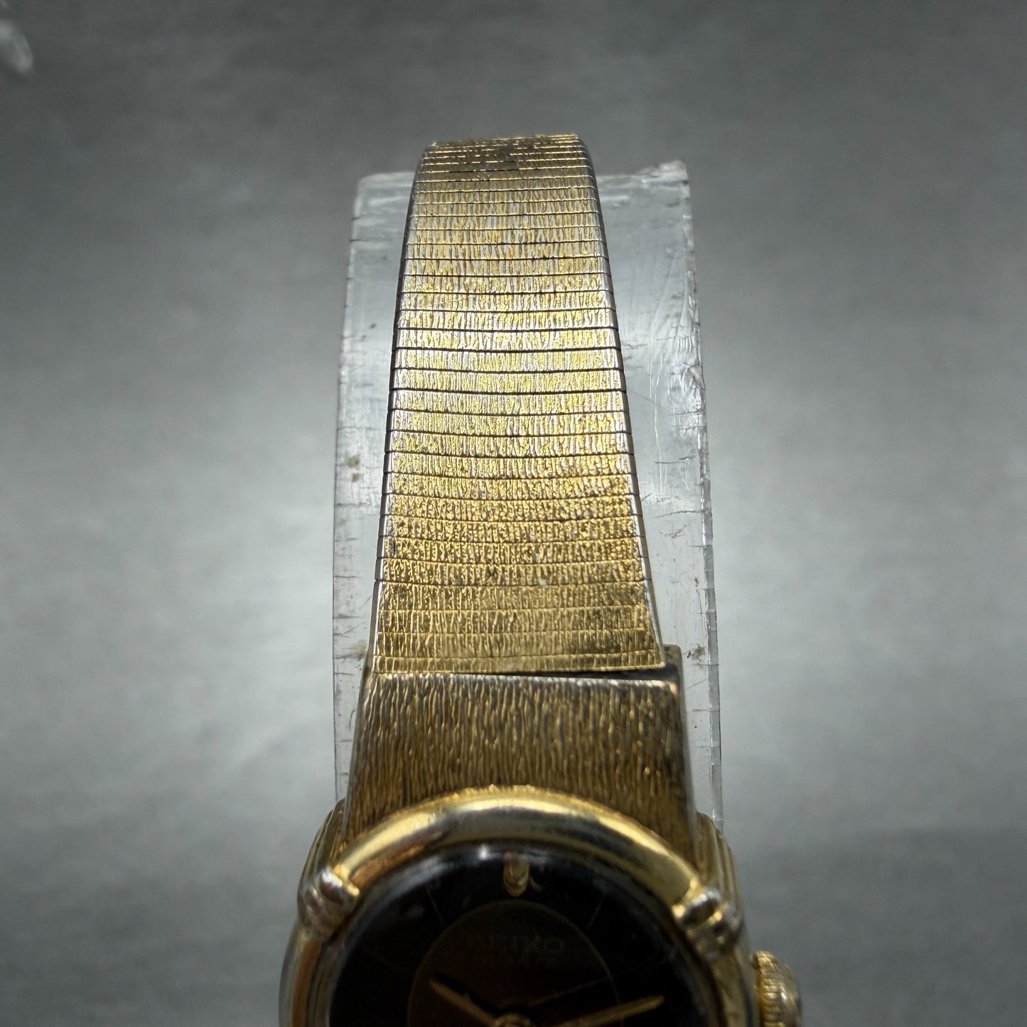 Seiko Watch Women 16mm Brown Dial Gold Tone Oval Vintage 5420-5159 New Battery4
