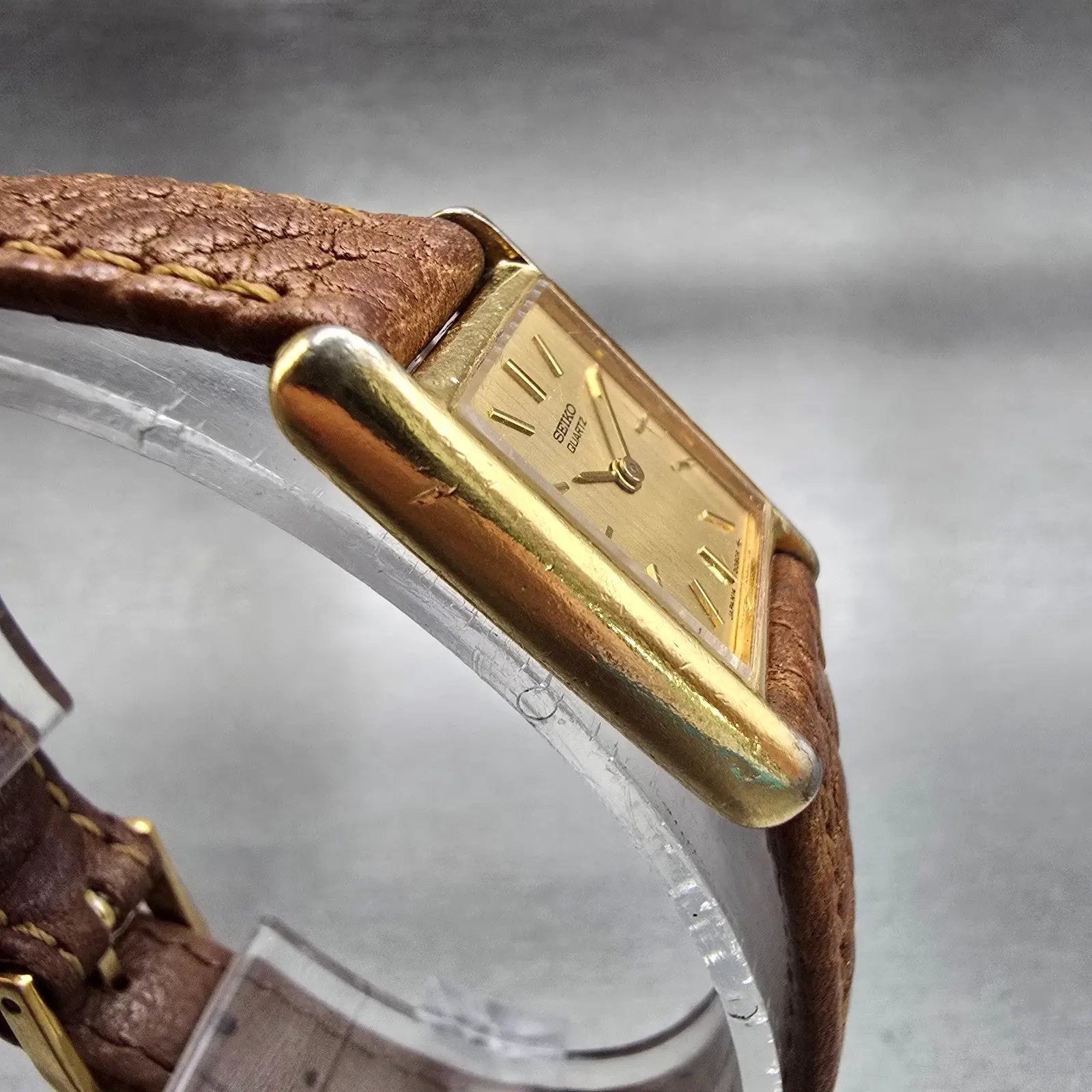 Seiko Watch Women 18mm Gold Dial Gold Tone Rectangle 1400-5039 New Battery VTG3