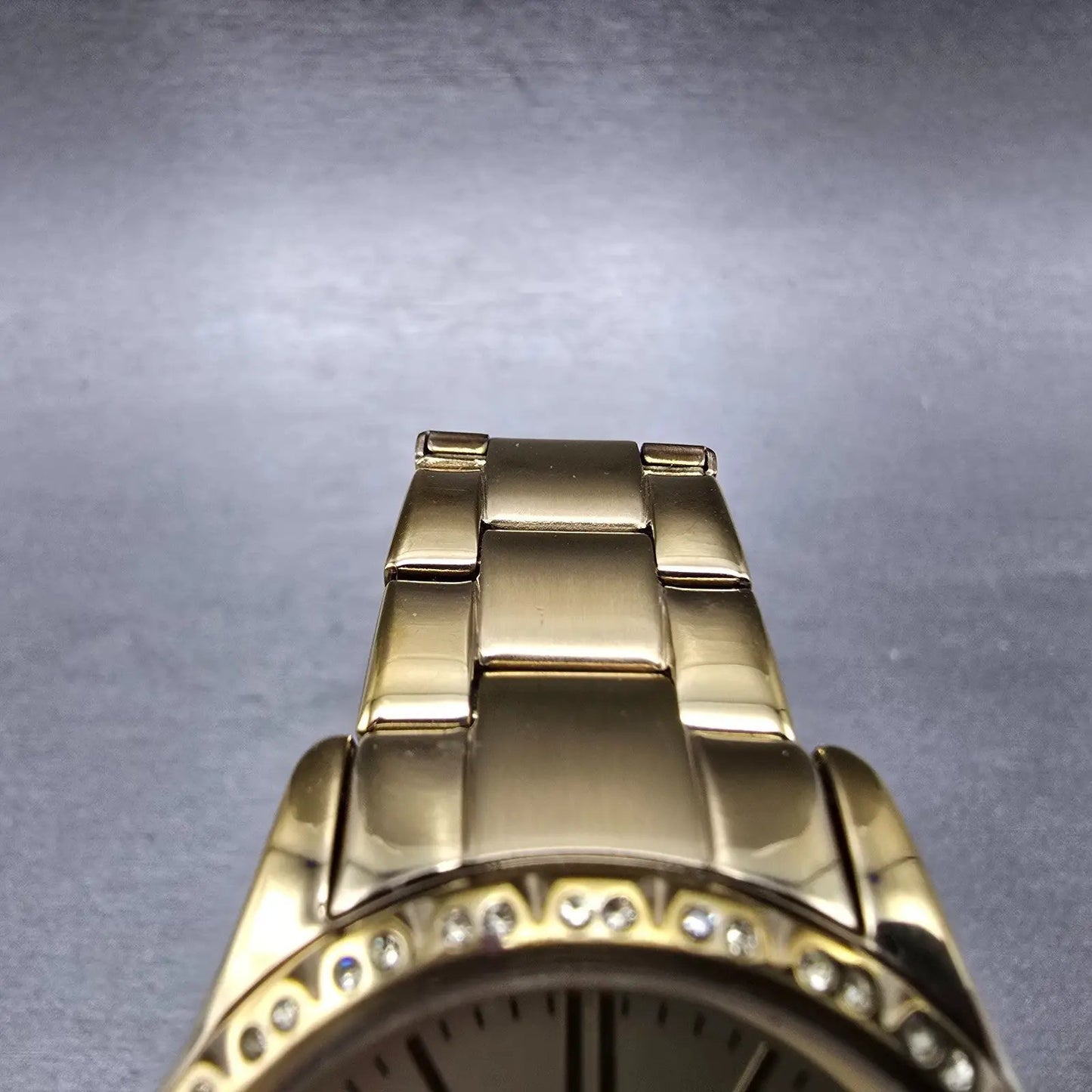 Fossil Watch Women 34mm Champagne Dial Gold Tone Date Round BQ3375 New Battery4