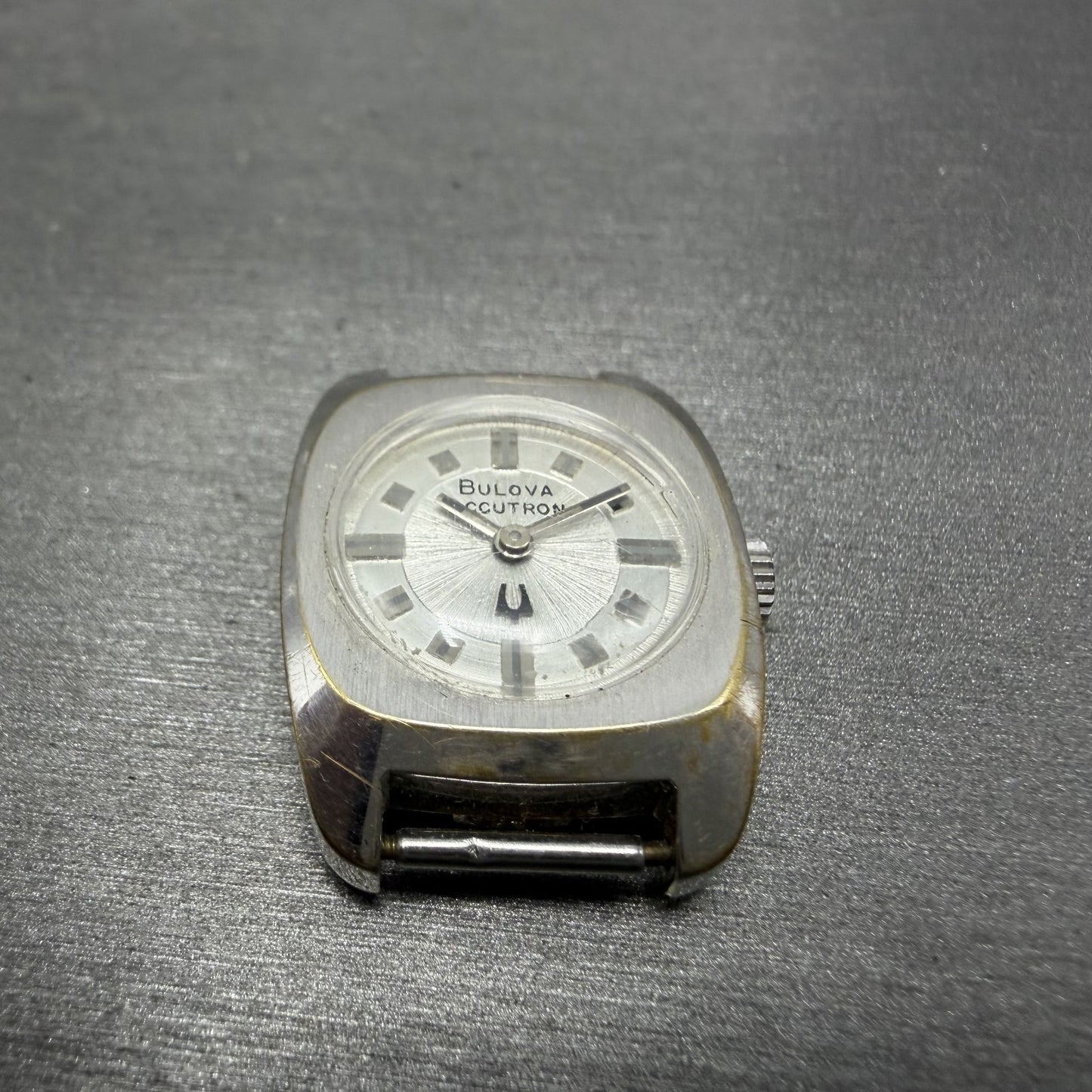 Bulova Accutron Watch Women 20mm Silver Dial White Gold Plated Tunning Fork Runs2