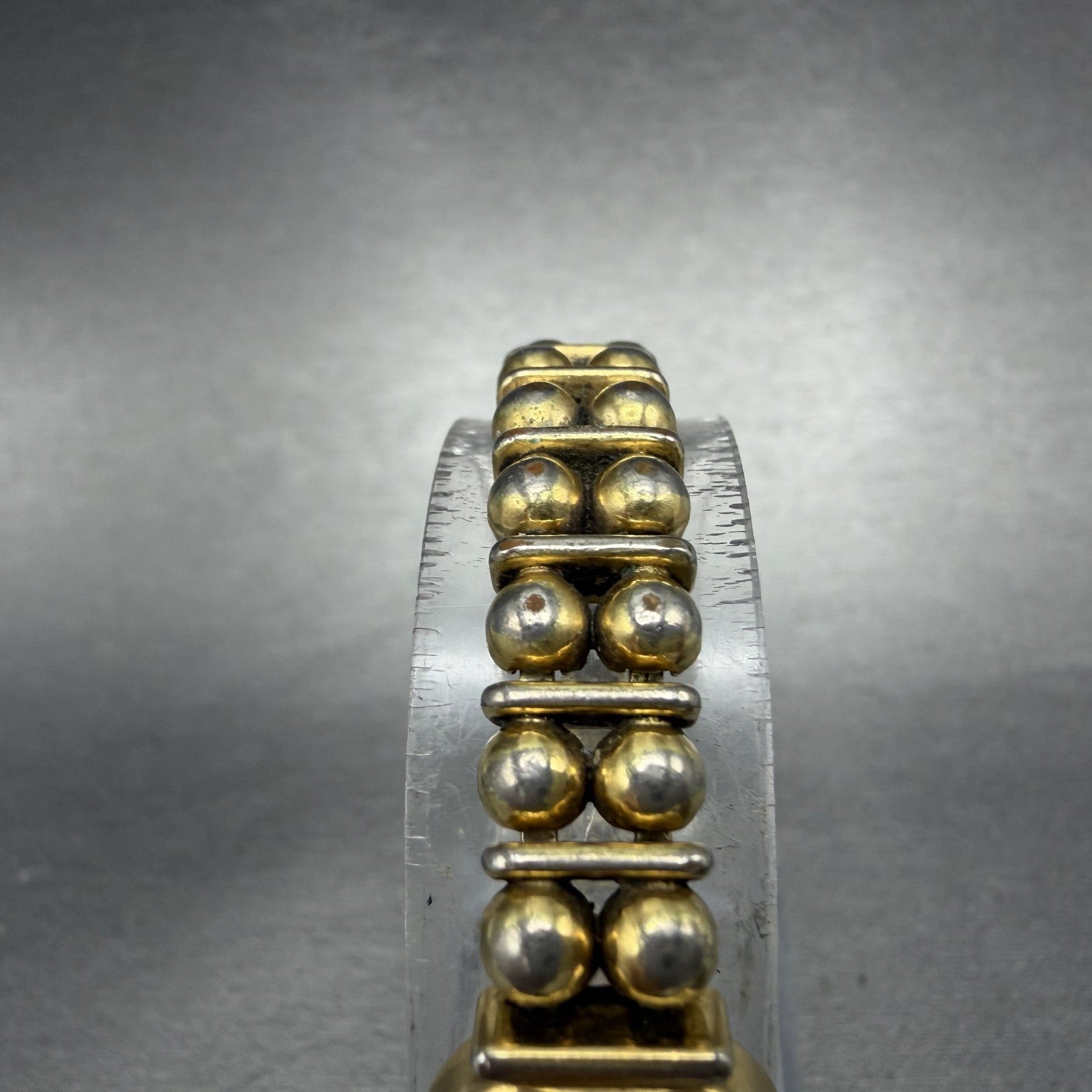 Seiko Watch Women 15mm Champagne Dial Gold Tone Round 1E20-0449 New Battery4