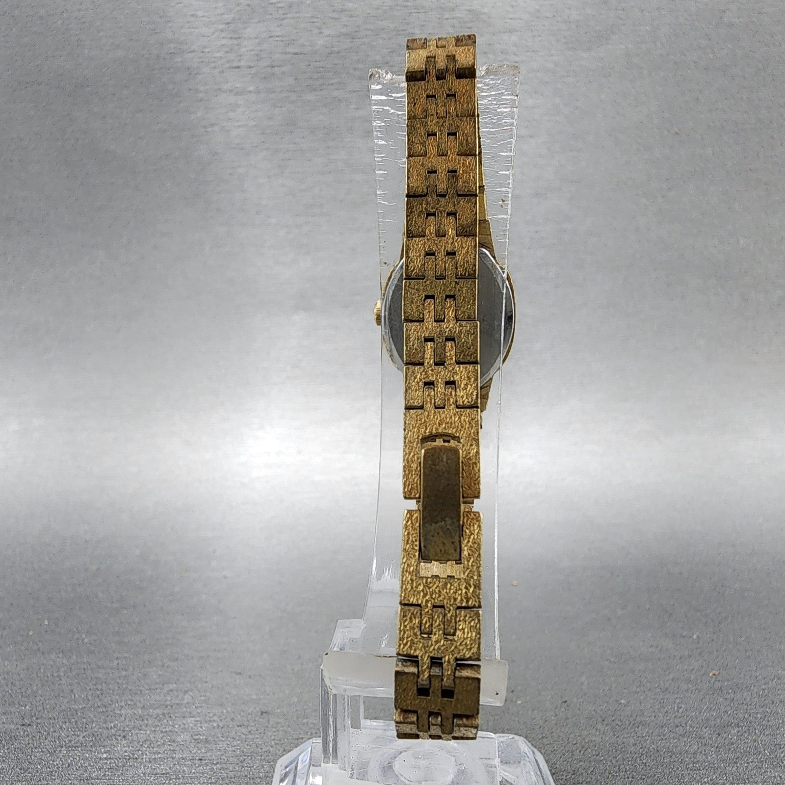Seiko Tank Watch Women 16mm Champagne Dial Gold Tone 2c205739 New Battery7