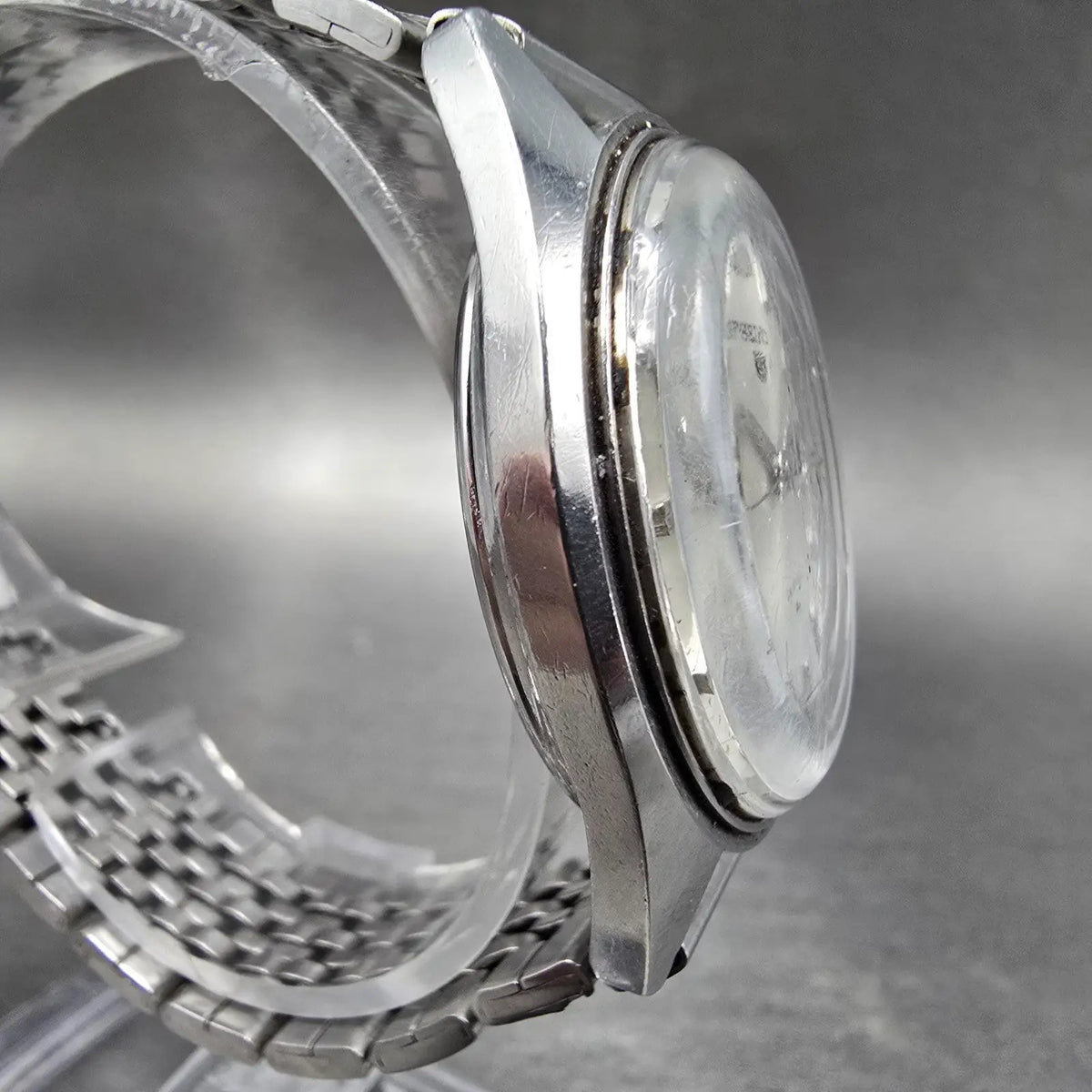 Seiko 5 Automatic Watch Men 37mm Silver Dial Steel Daydate 5126-8060 Round Runs3