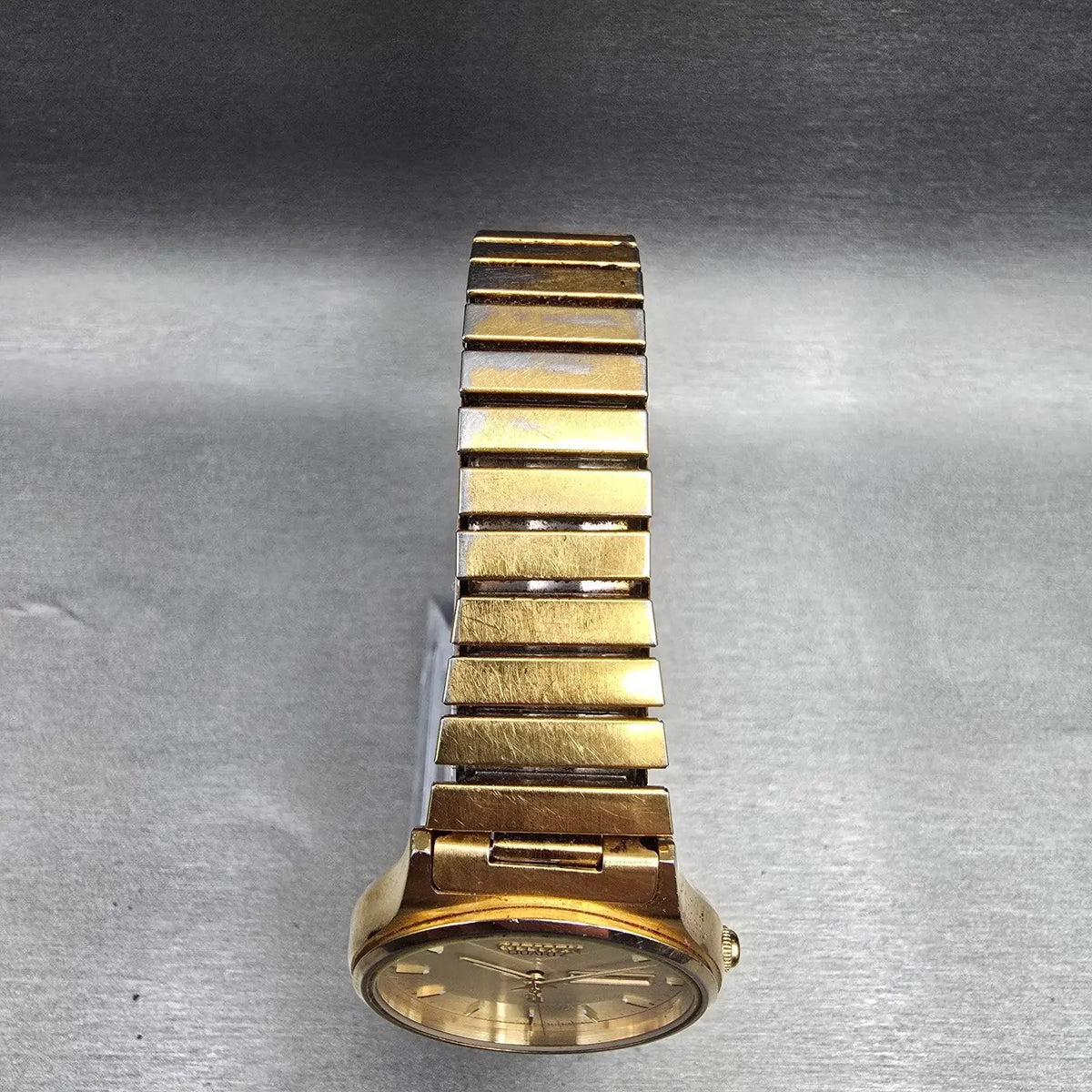 Citizen CQ Watch Men 35mm Champagne Dial Gold Tone Daydate 6101-915071 New Batt4