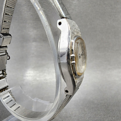 Citizen CQ Watch Women 16mm Silver Dial Silver Tone Square 3220891481  New Batt3