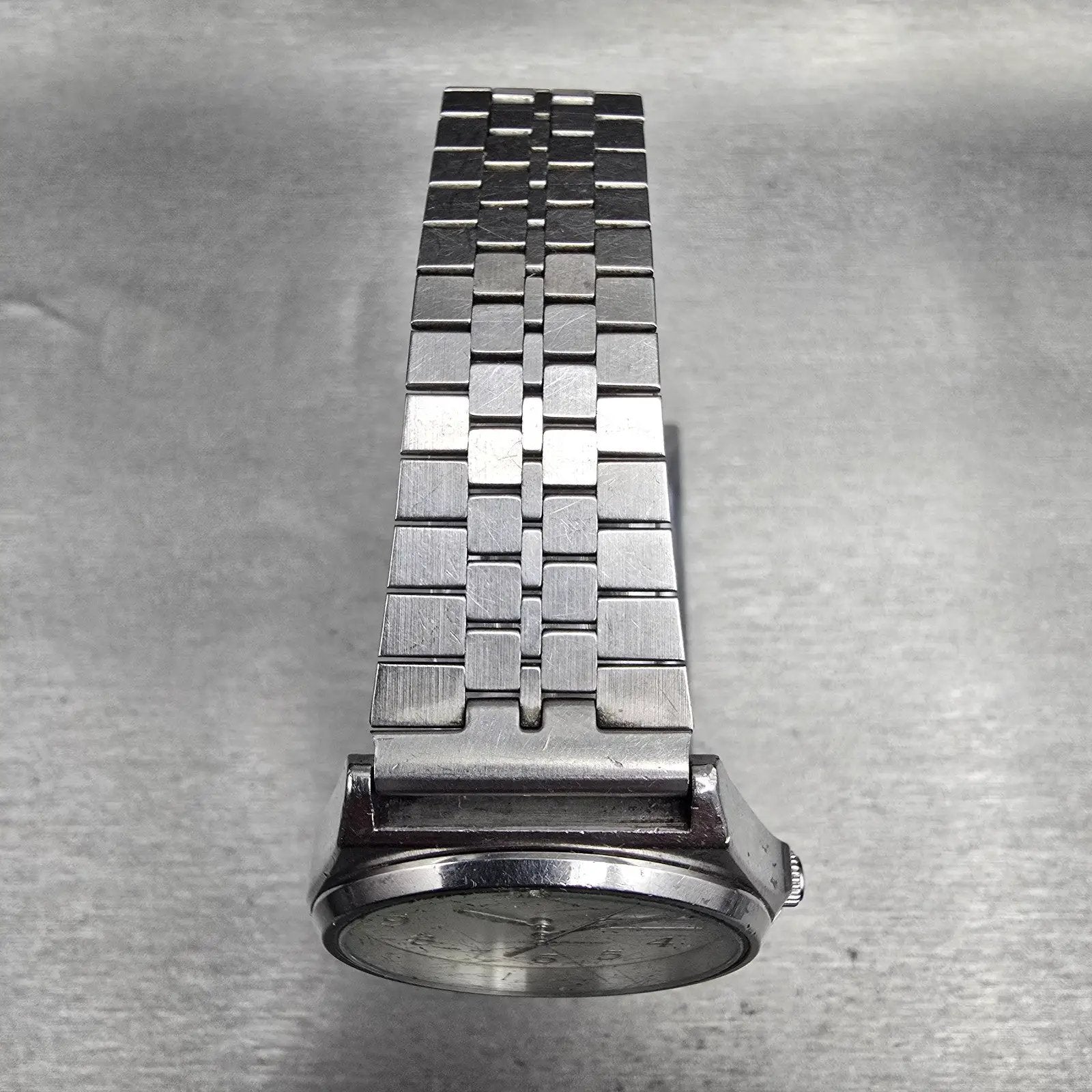 Seiko Alba Watch Men 34mm Silver Dial Silver Tone Daydate Y143-8280 New Battery4