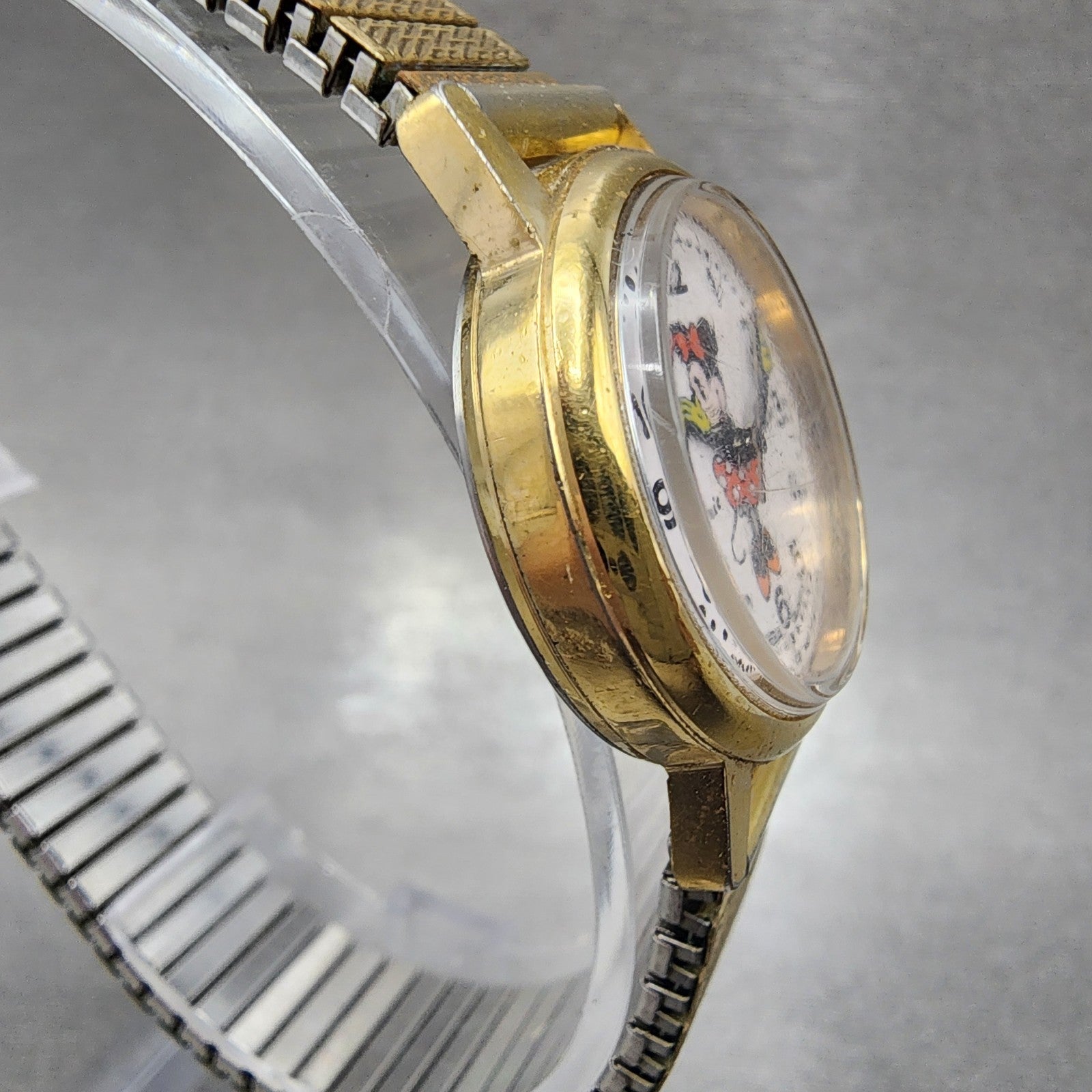 Seiko Alba Minnie Mouse Watch Women 26mm White Dial Gold Tone Y4010110 New Batt3