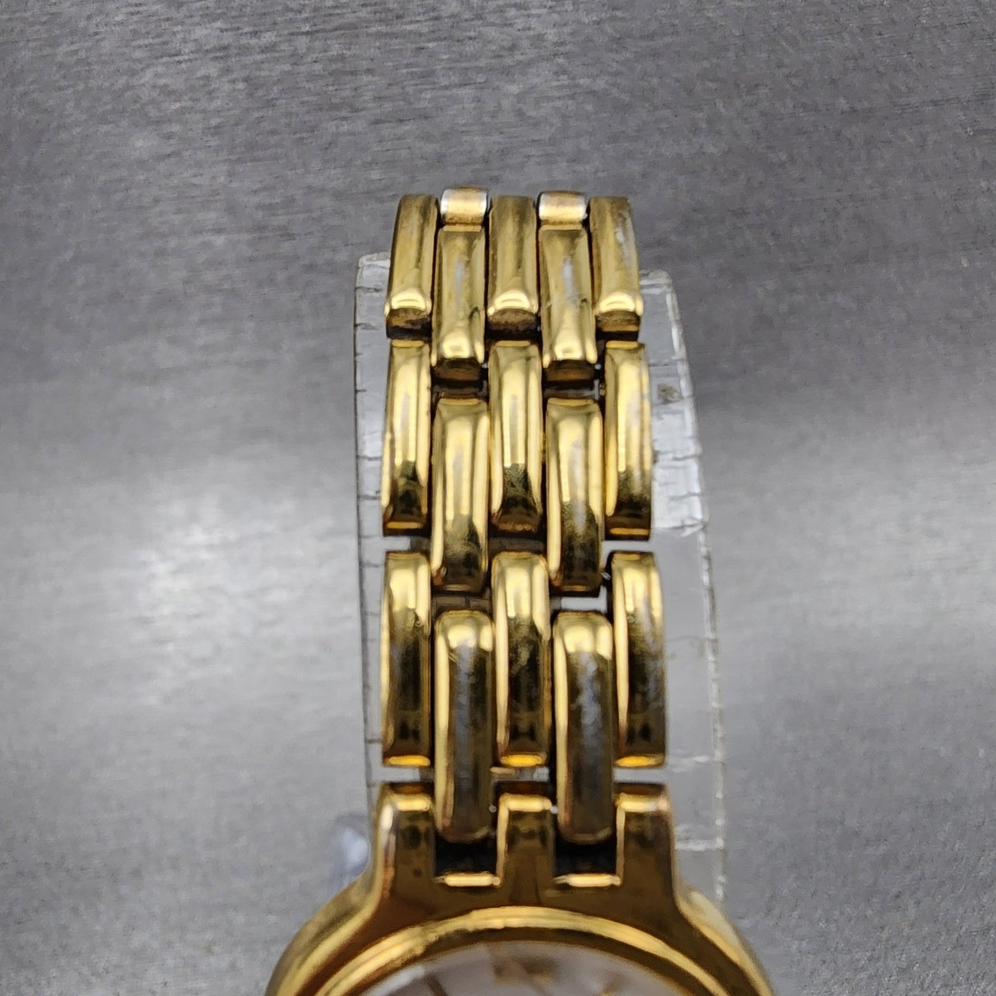Seiko Watch Women 22mm White Dial Gold Tone Round 1n000a99 New Battery4