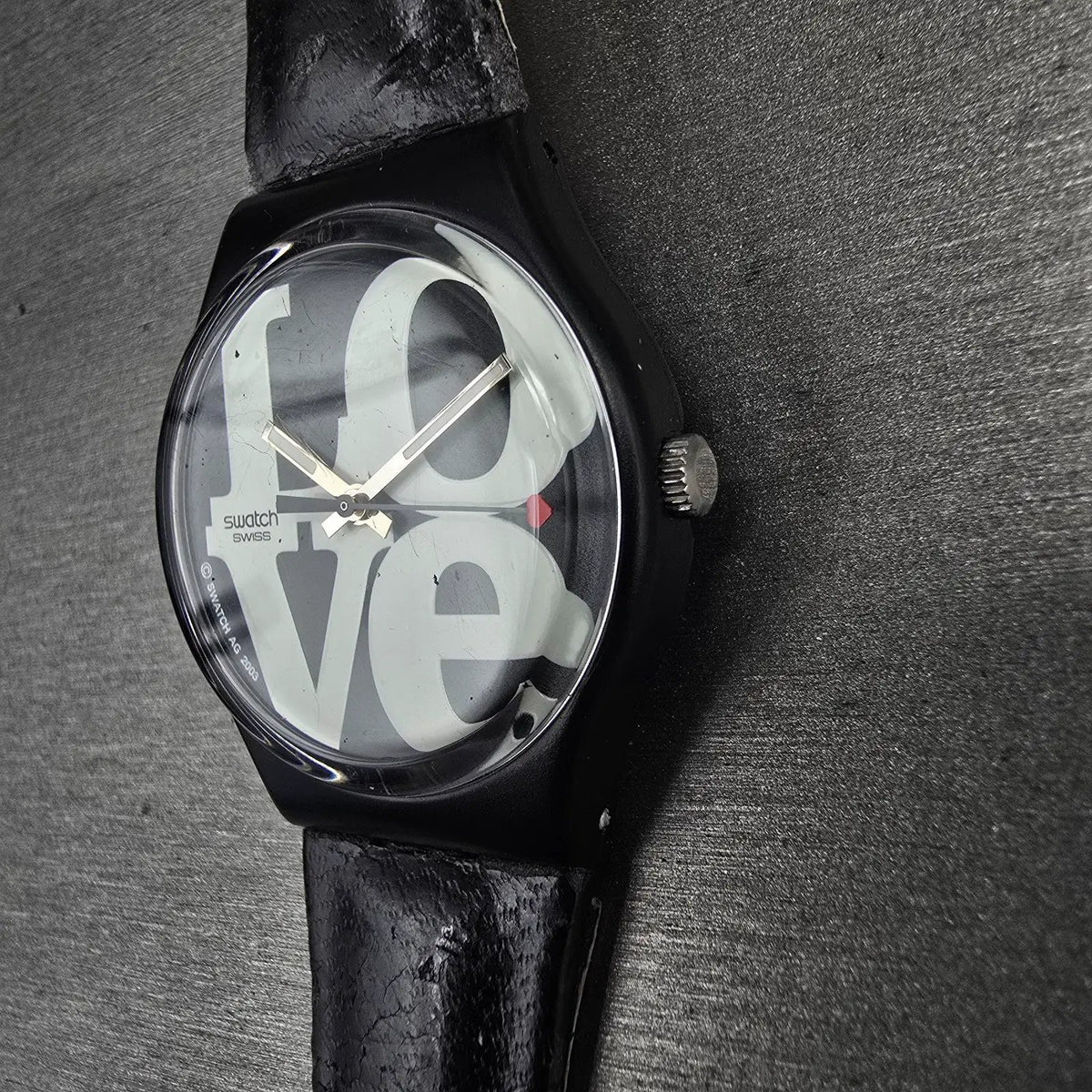 Swatch Enigmatic Love Watch Men 34mm White Dial Black Tone GB218 New Battery 234