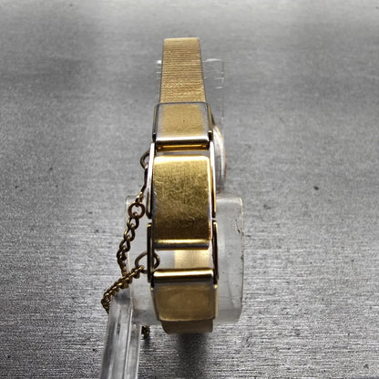 Seiko Watch Women 17mm Champagne Dial Gold Tone Rectangle 5421-5029 New BatteryP7