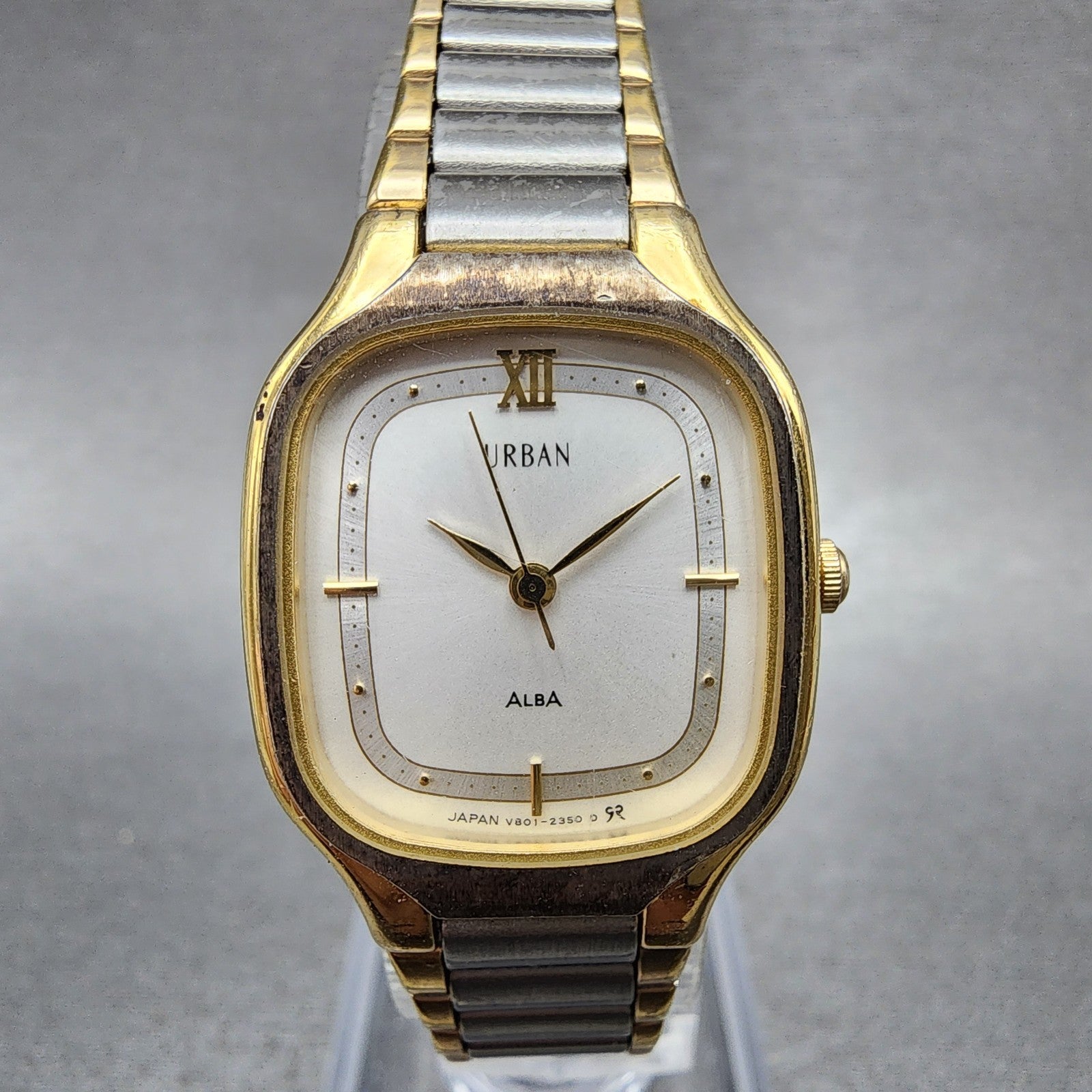 ALBA Urban Watch Women 22mm White Dial Two Tone Rectangle V8015280 New Battery0