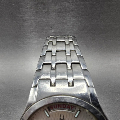 Bulova Watch Men 36mm Silver Dial Silver Tone Daydate Round 96C22 New Battery4