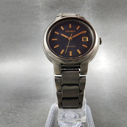 Seiko Watch Women Titanium Blue Dial Date 27mm Round 7N820439 New Battery6
