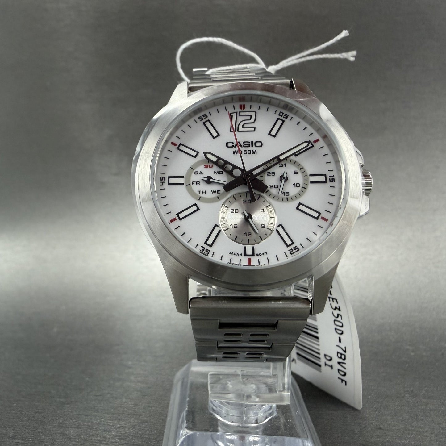 Casio MTP-E350 Watch Men 39mm White Dial Silver Tone Daydate Metal Bracelet5