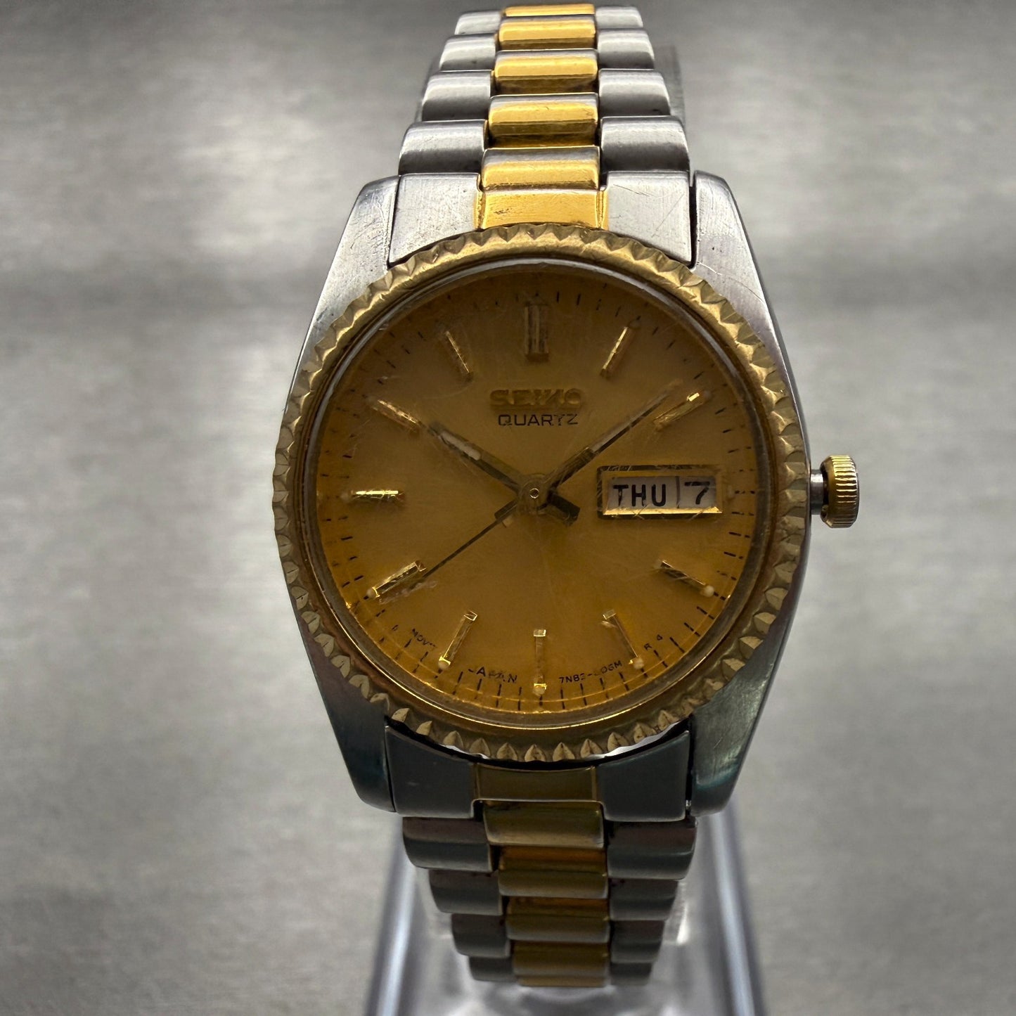 Seiko Watch Women 24mm Gold Dial Two Tone Daydate Round 7N83-0041 New Battery0