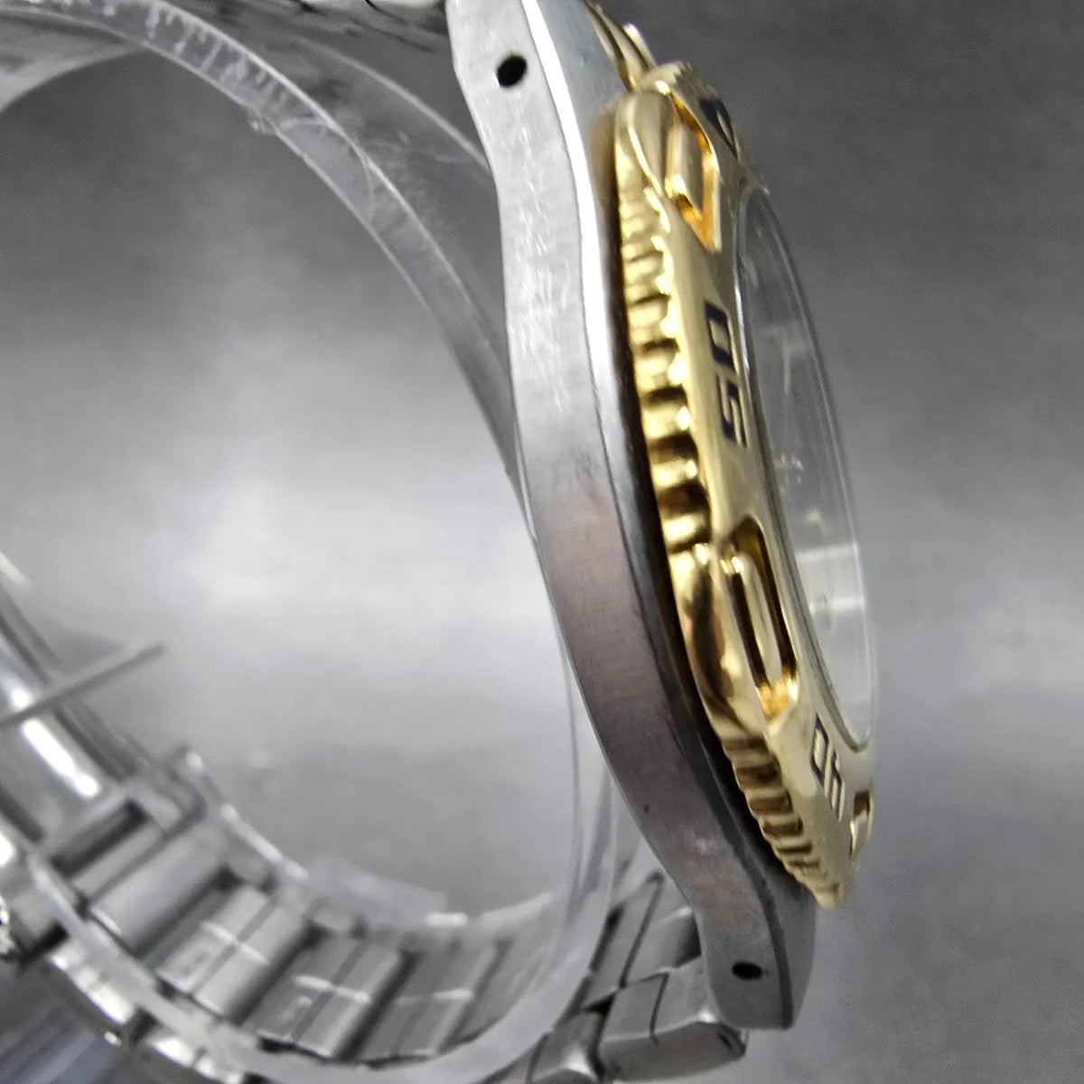 Bulova Marine Star Dive Watch Men 36mm Gray Dial Two Tone Date 90B57 PARTS6