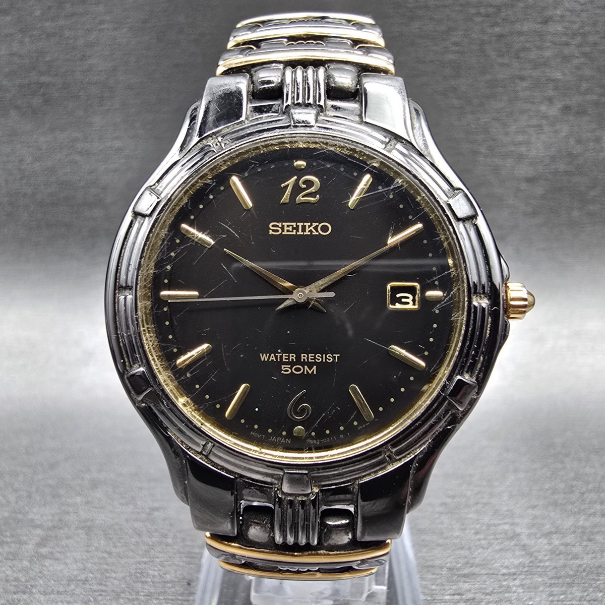Seiko Watch Men 36mm Black Dial Two Tone Date Round 7N32-0169 New Battery0